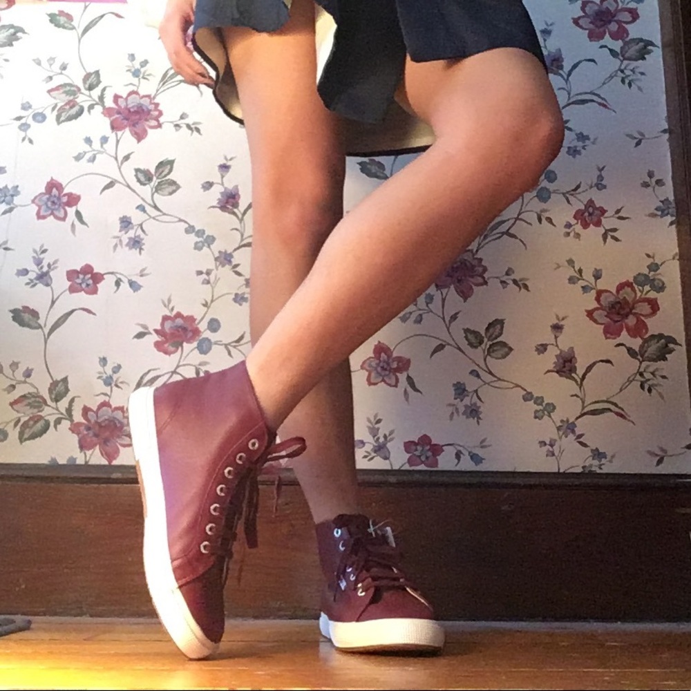NWT SUPERGA LEATHER HIGH TOPS ♥️🌹